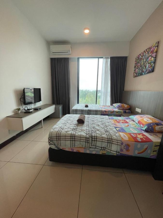 Private Condo Port Dickson Waterfront מראה חיצוני תמונה